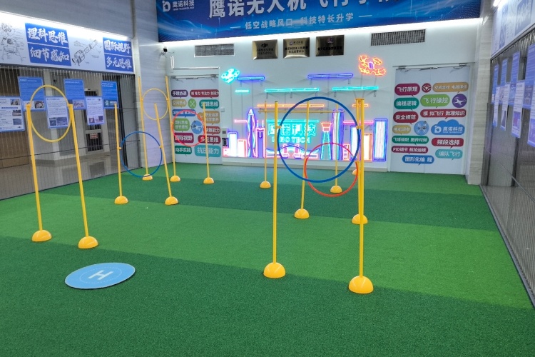 青少年无人机课程