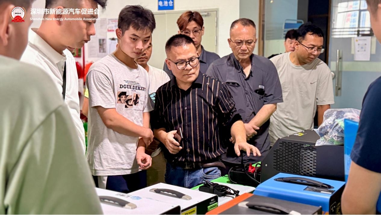 万亿赛道人才紧缺！电池维修保养师精修班火热开班