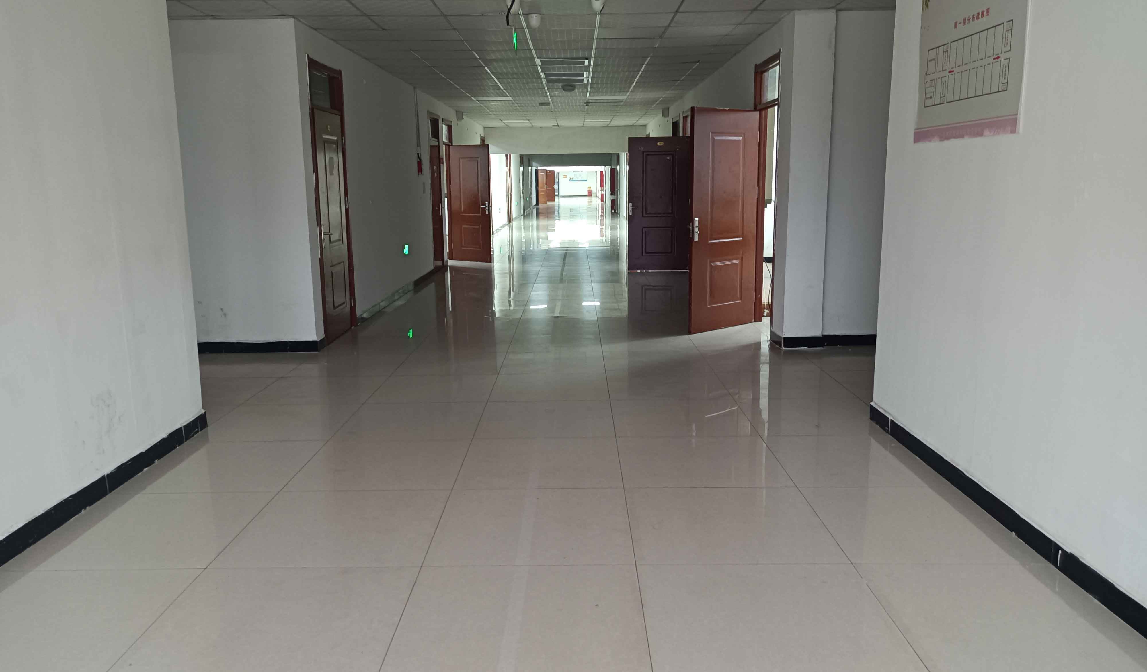 石家庄金鹏法考校区环境