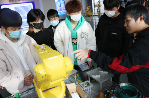 合肥蓝柏匠才校区环境