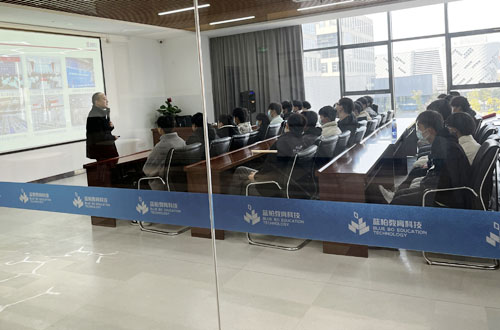 合肥蓝柏匠才校区环境