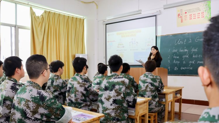 重庆叛逆管教学校课堂