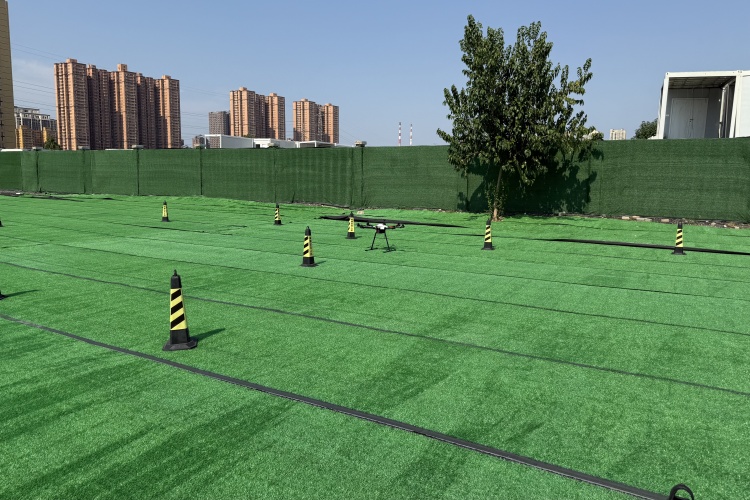 西安城翼讯无人机训练场地
