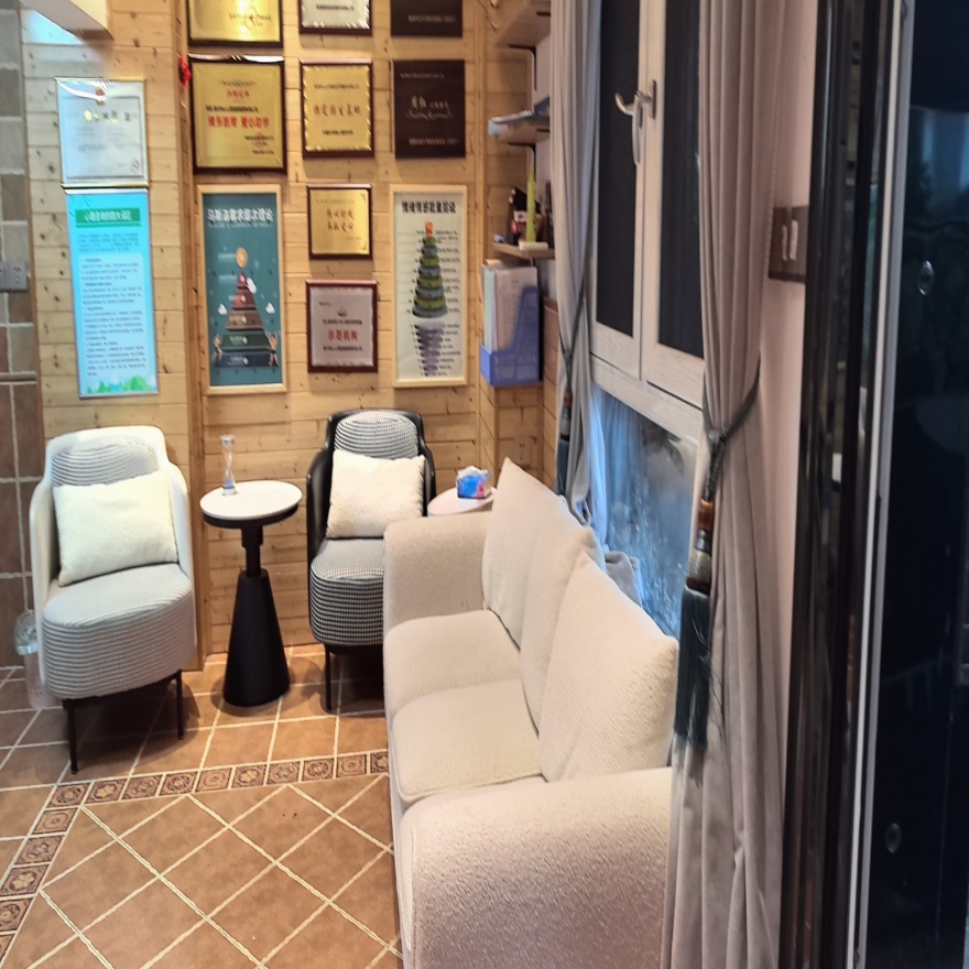 广东燎原逐梦·少年素质教育基地心理咨询室