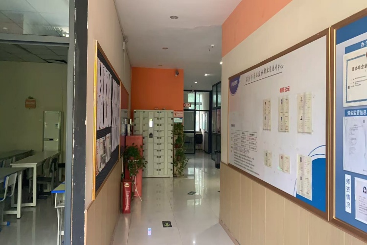 洛阳彩虹教育走廊