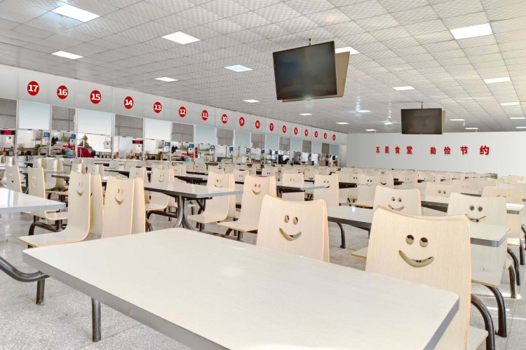 洛阳彩虹教育食堂