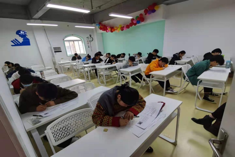 北京论思教育环境图