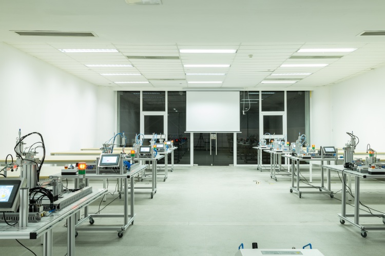 苏州因思拜尔教育模拟设备实训室