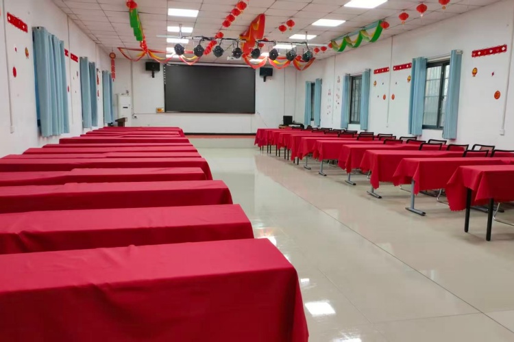 郑州爱德思睿教育环境图