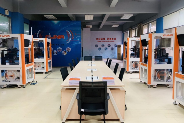 苏州富纳职业学校