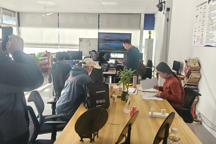 上海酷飞鲨无人机