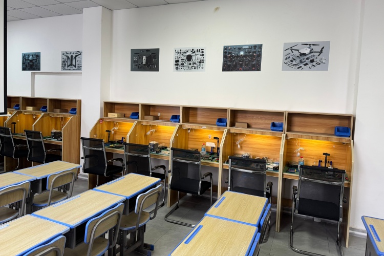 上海福飞客无人机