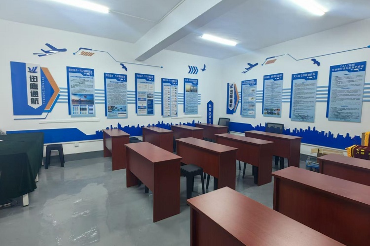 山西迅鹰通航无人机