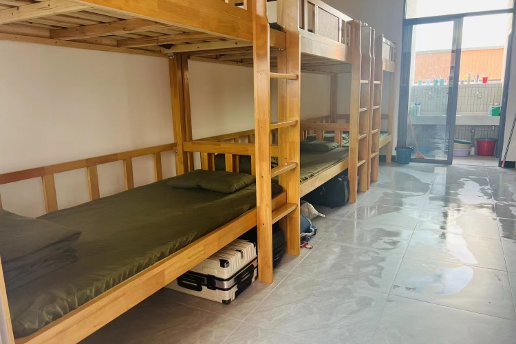 广东黄埔军狼青少年训练基地