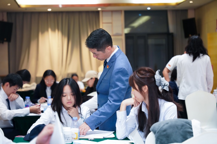 五福家庭素质教育