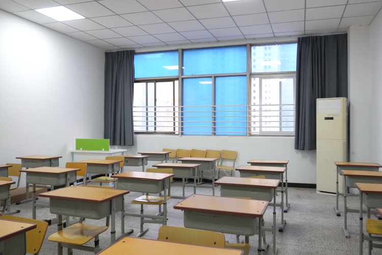 郑州实验补习学校