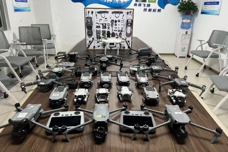  深圳深云翼无人机维修