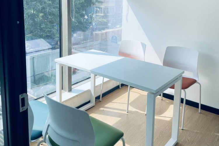 京督学府