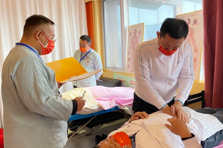 青岛无极阳生中医推拿培训基地