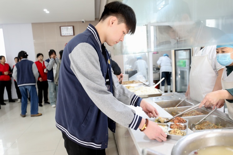 沈阳新励成高考培训学校